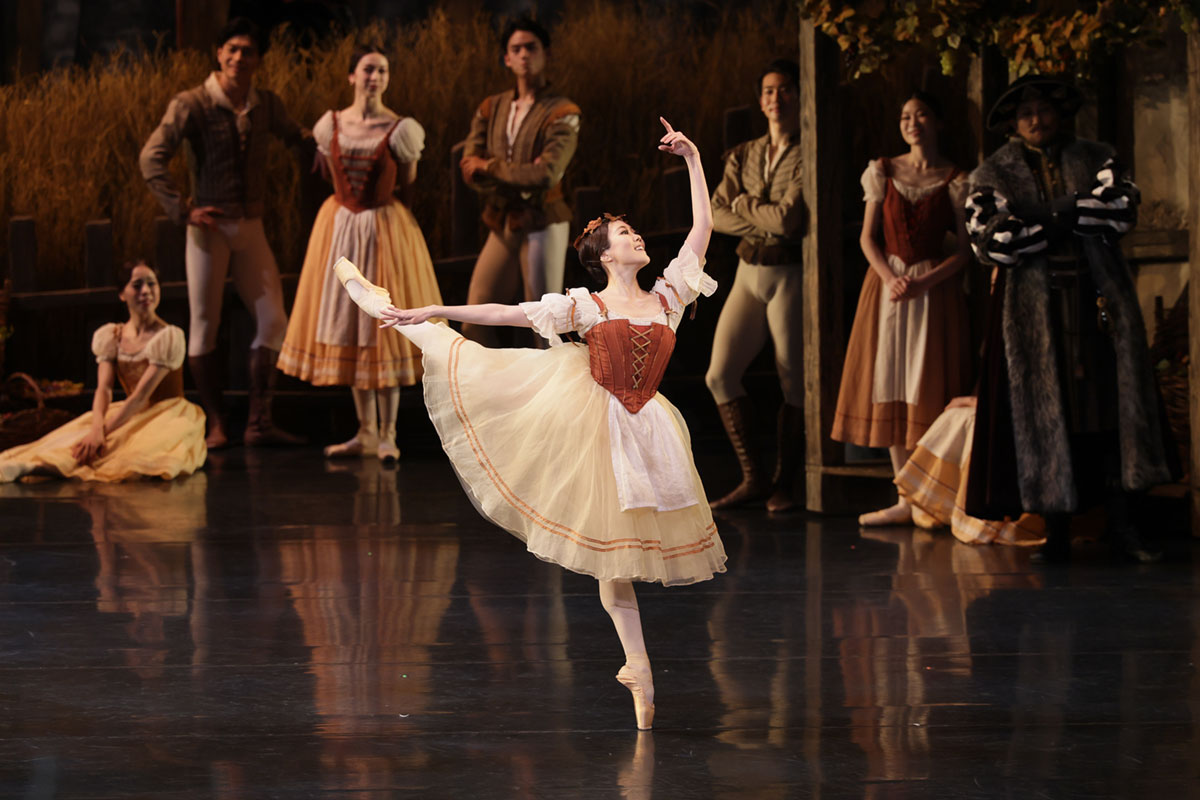 『ジゼル』ペザント パ·ド·ドゥ