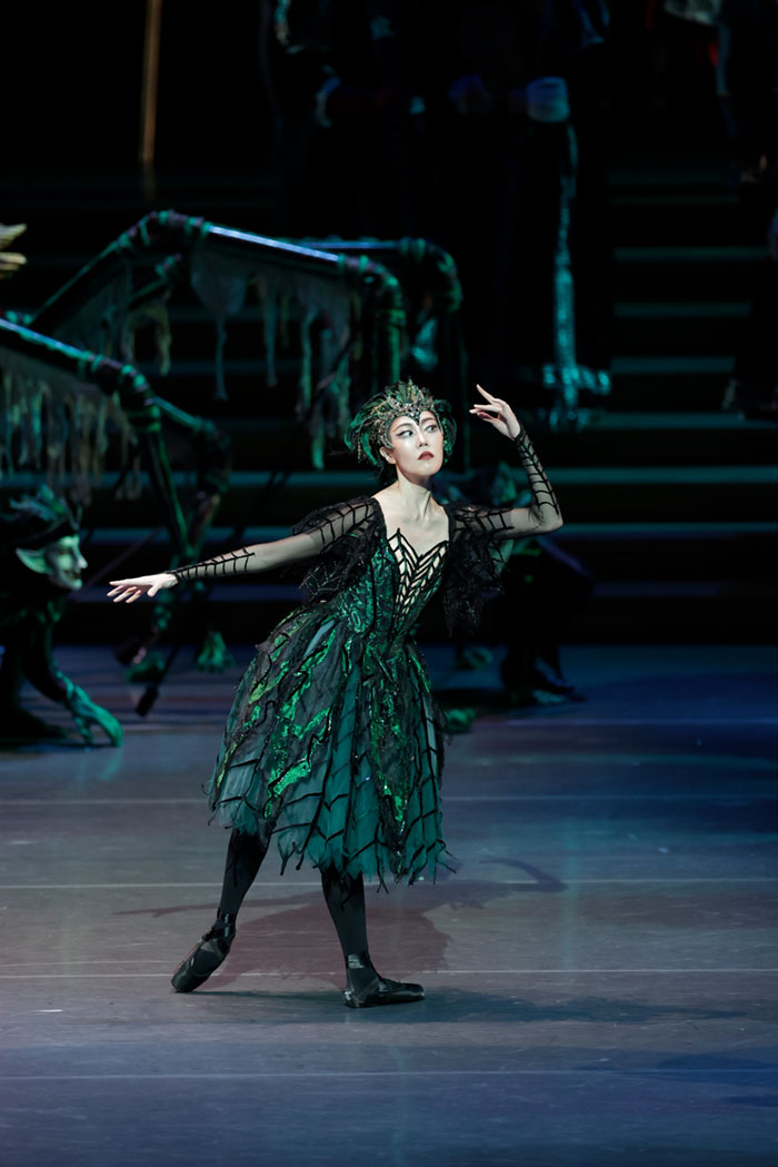 『眠れる森の美女』カラボス