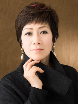 KANOH Etsuko