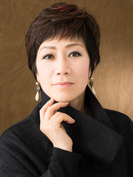 KANOH Etsuko