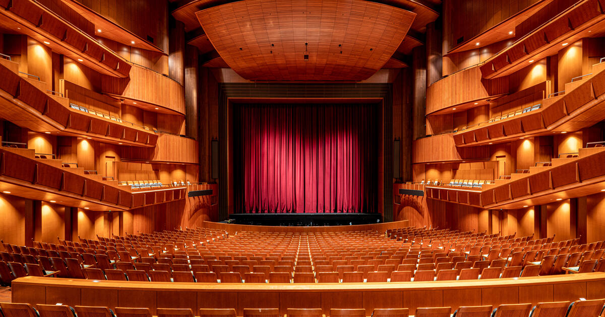 Opera Palace NEW NATIONAL THEATRE, TOKYO